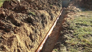 Копка траншей для водопровода в Пятигорске: цена за метр от 930 руб.